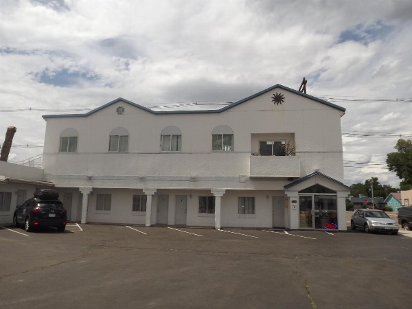 Colorado Inn Motel image 2